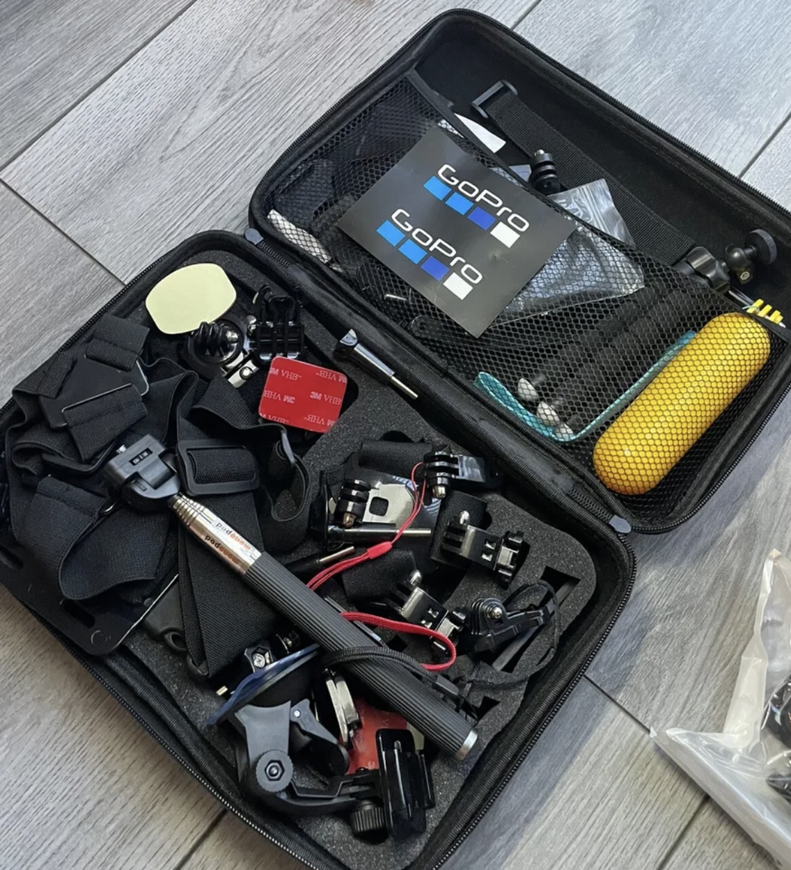 Go Pro Hero 7 Black massive Bundle - Image 3