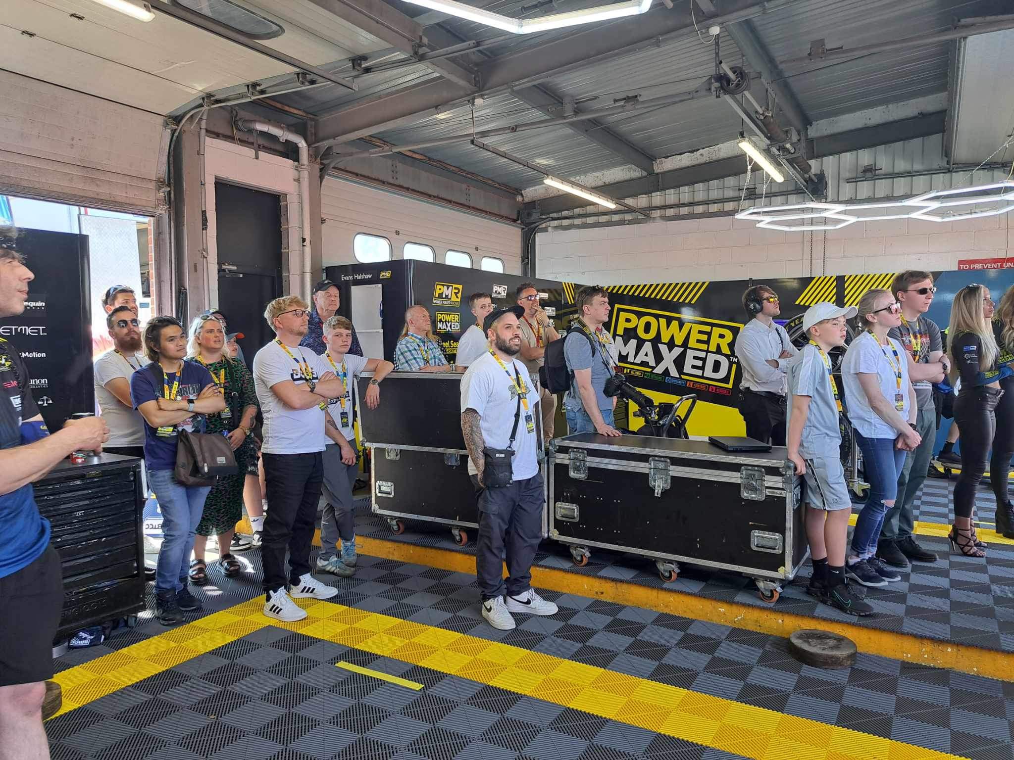 Ultimate BTCC VIP Weekend for 2 with Power Maxed Racing - Image 6