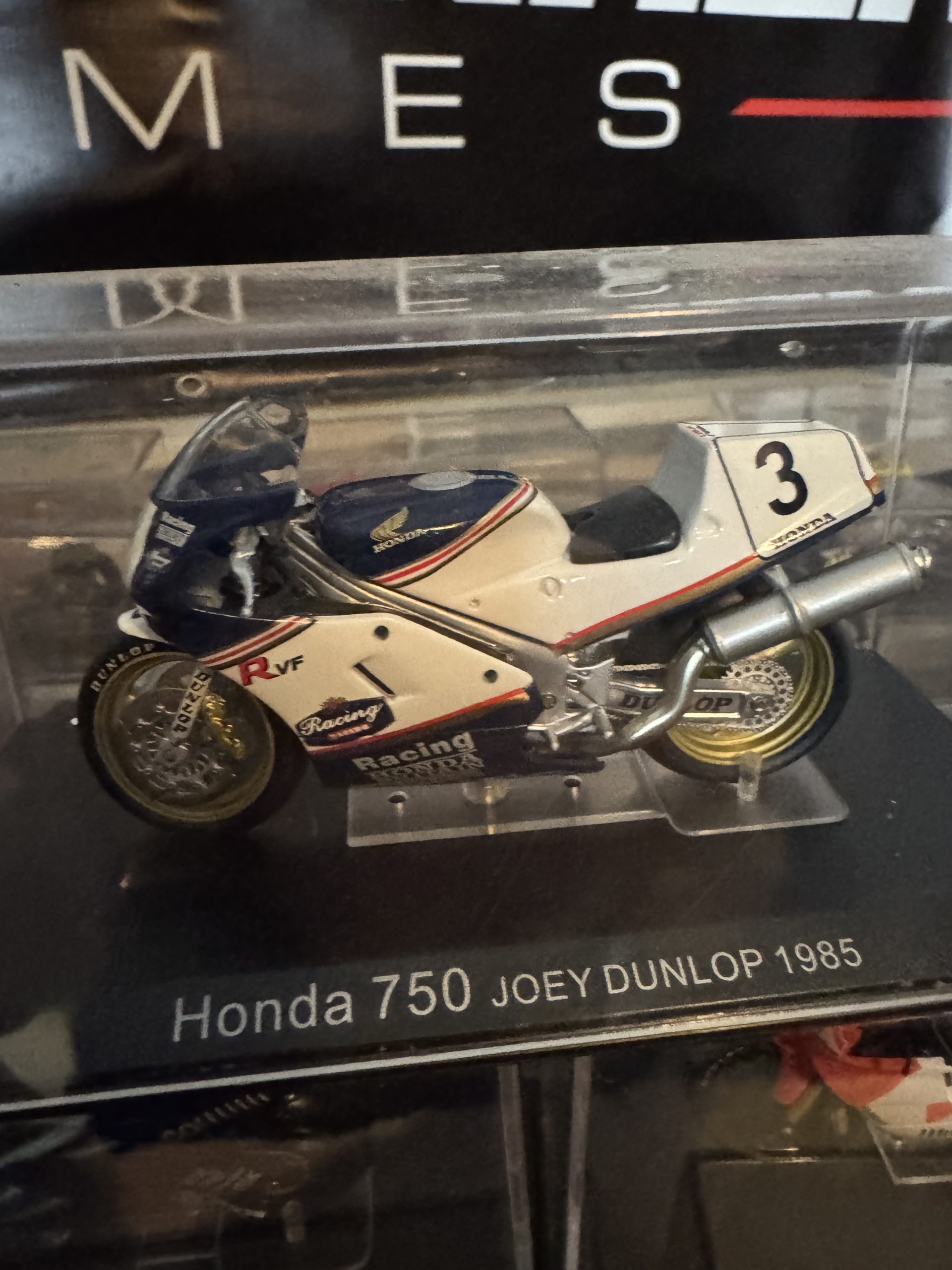 Pair of British SuperBike Tickets + 52 Instant wins of Models - Image 26